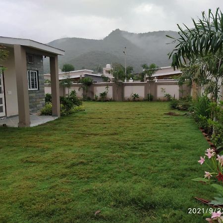 Nine Hill Villa - 2Bhk Private Villa With Pool Udaipur Extérieur photo